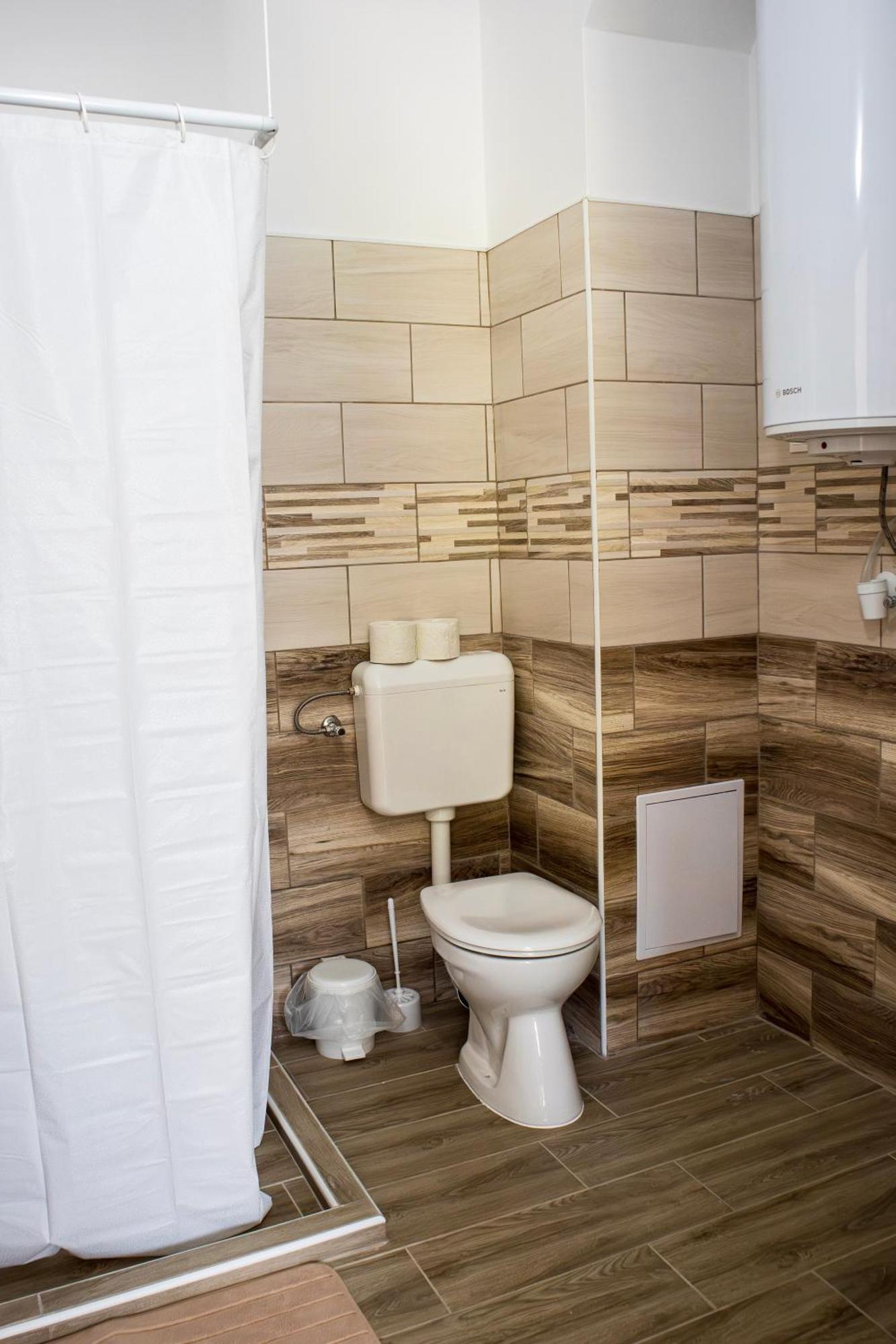 Izisz Apartman Matraterenye 外观 照片