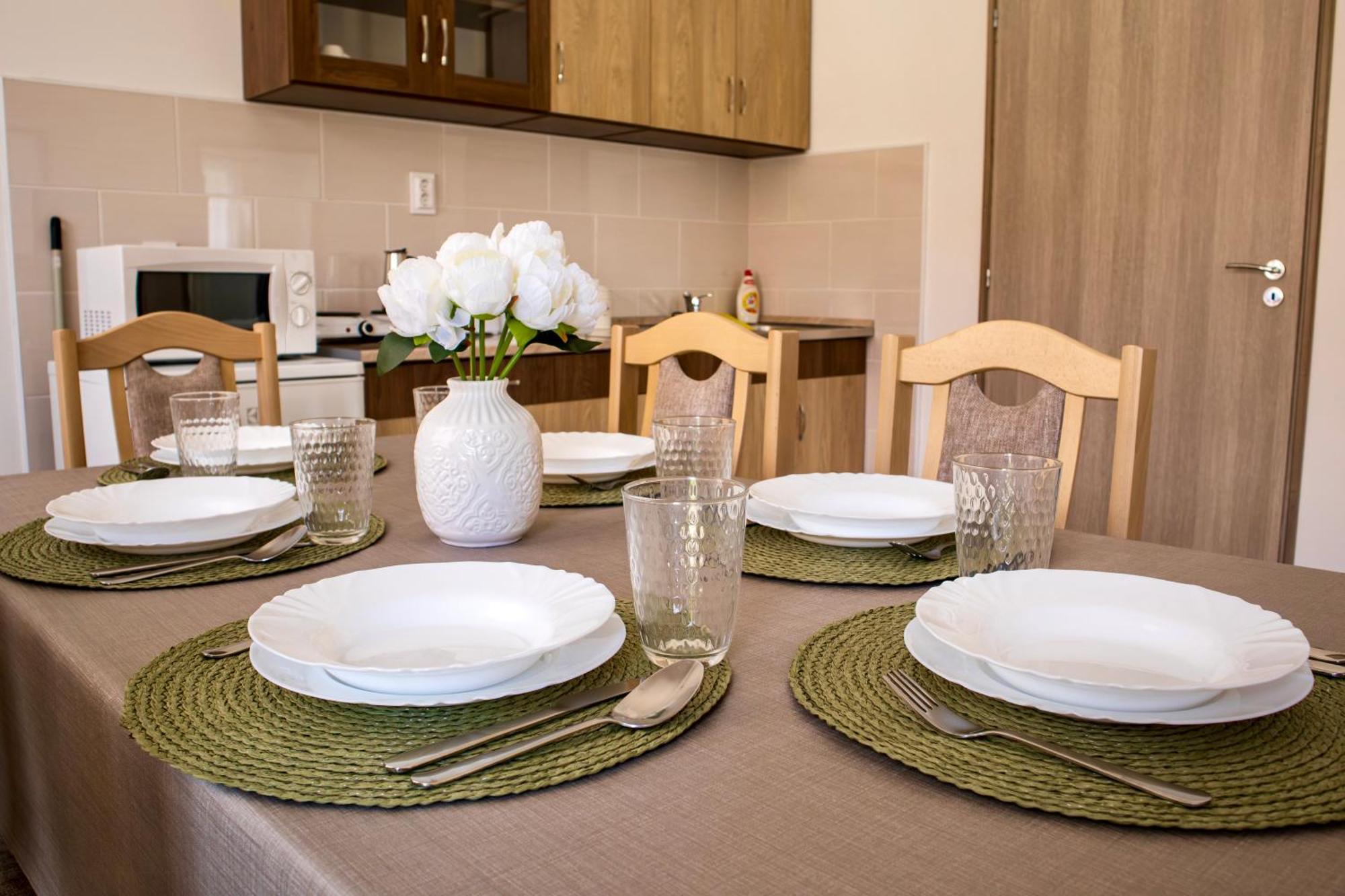 Izisz Apartman Matraterenye 外观 照片