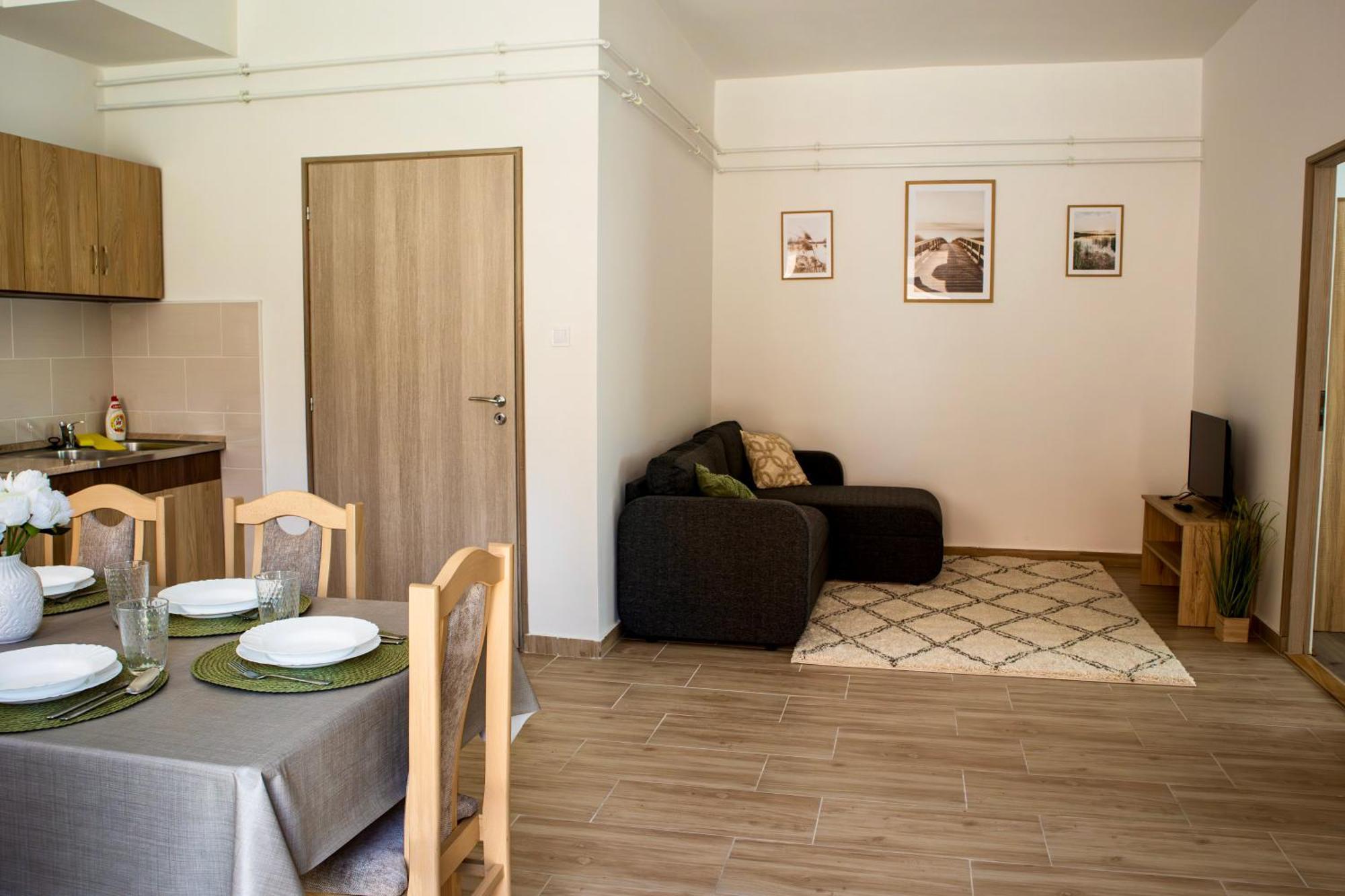 Izisz Apartman Matraterenye 外观 照片