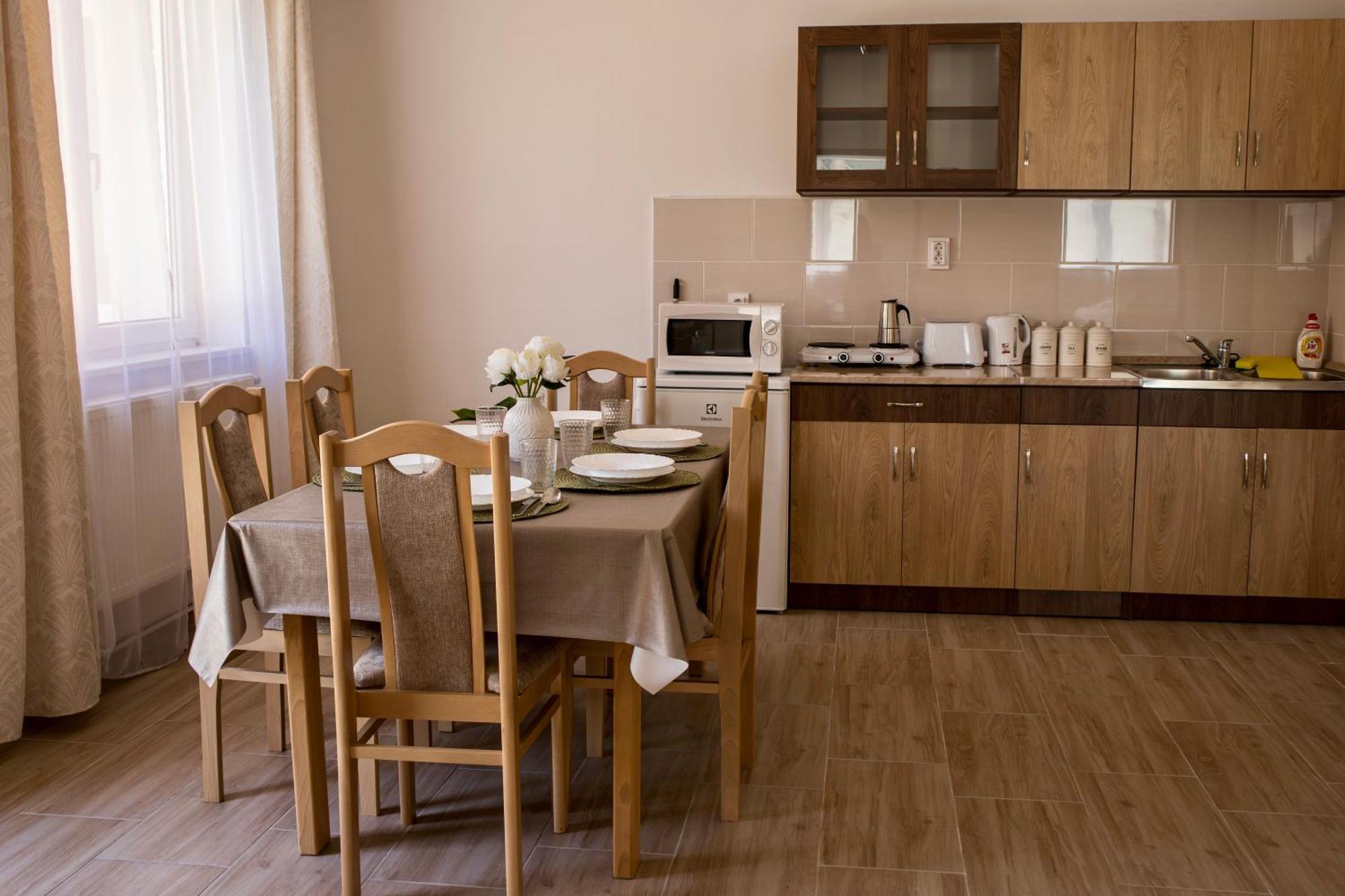 Izisz Apartman Matraterenye 外观 照片
