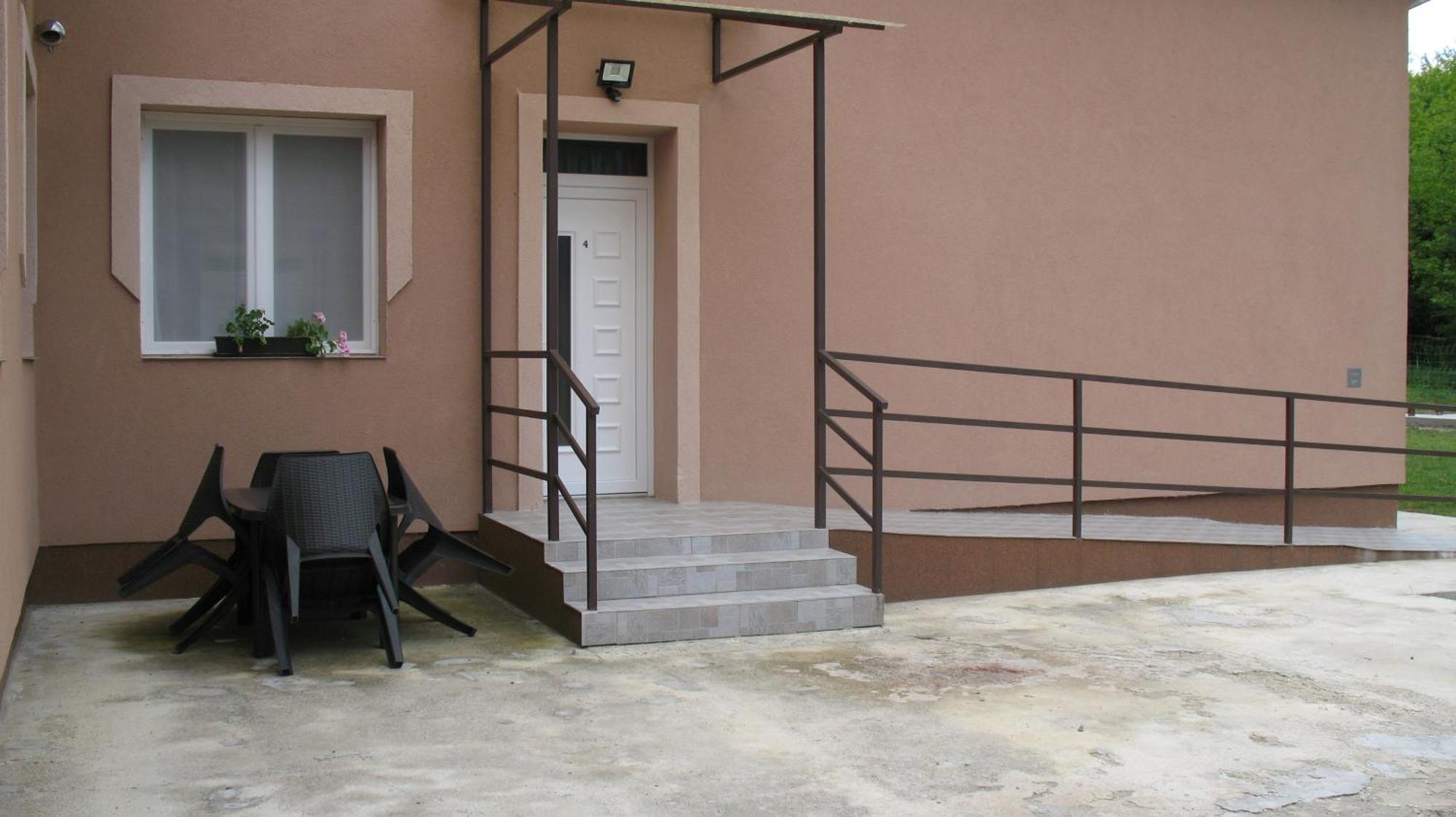 Izisz Apartman Matraterenye 外观 照片