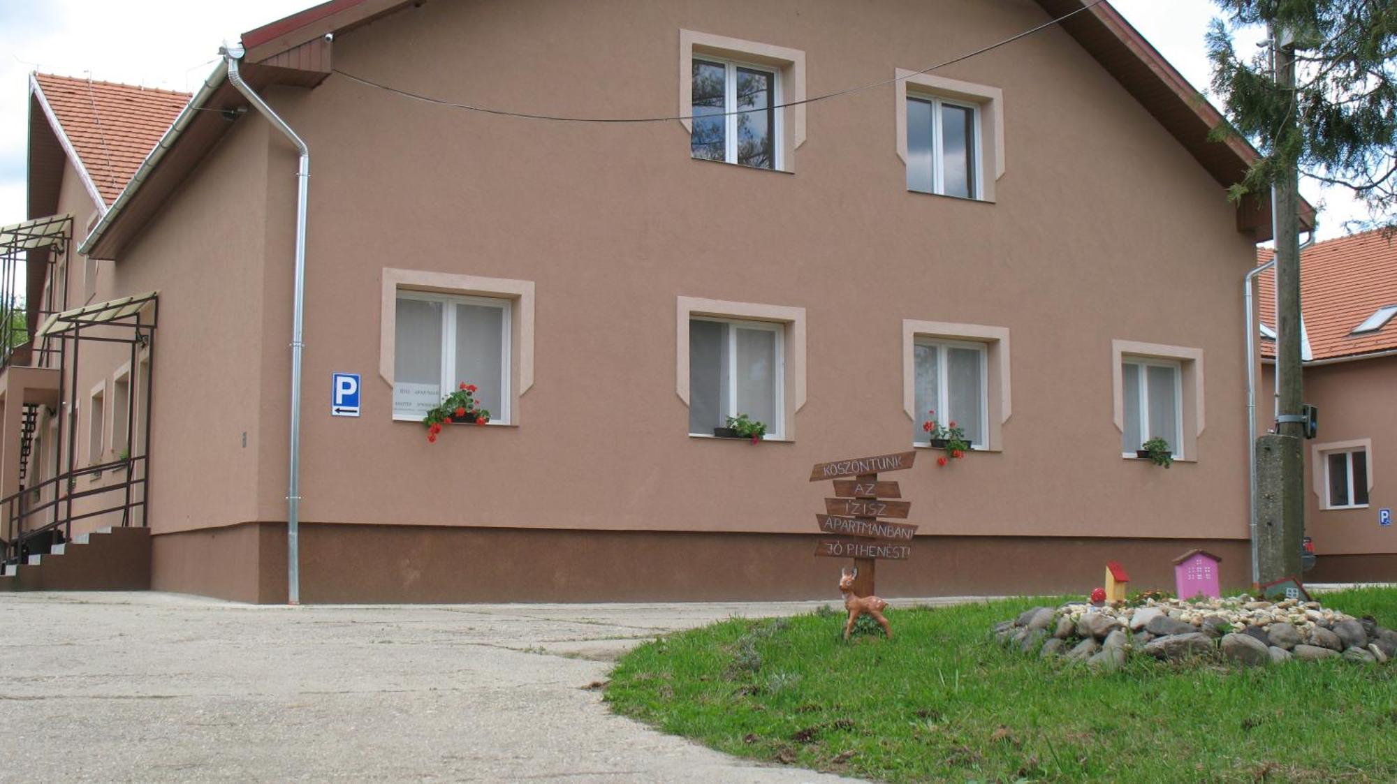 Izisz Apartman Matraterenye 外观 照片